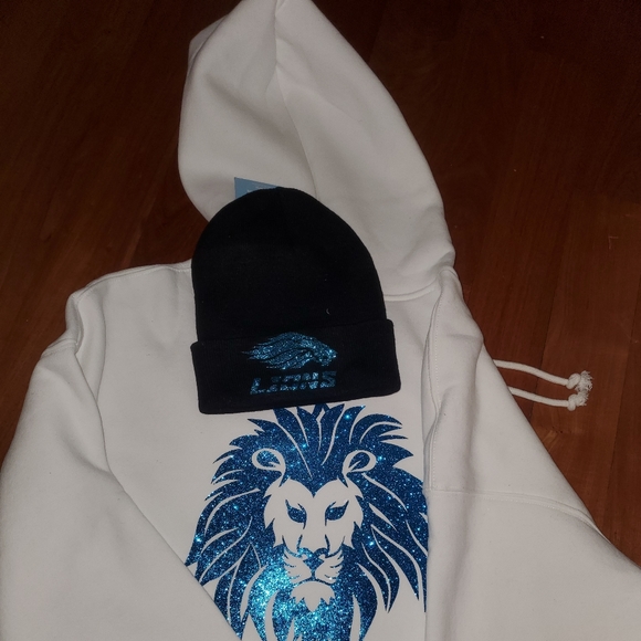 Lions sweatshirt - Picture 3 of 3